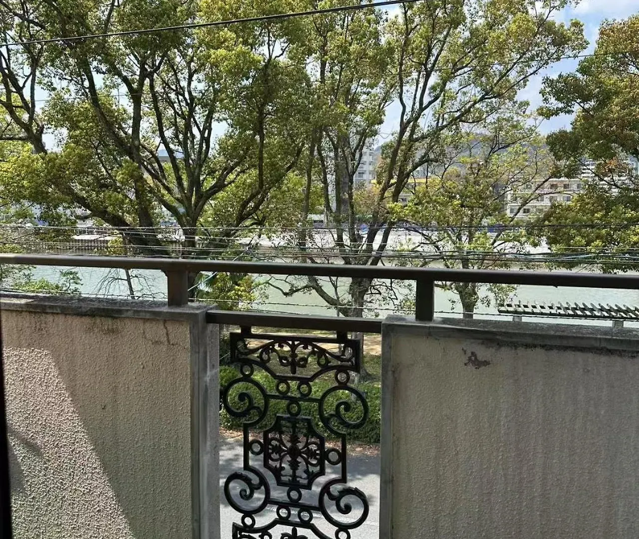 North River Hotel 3C Apartment